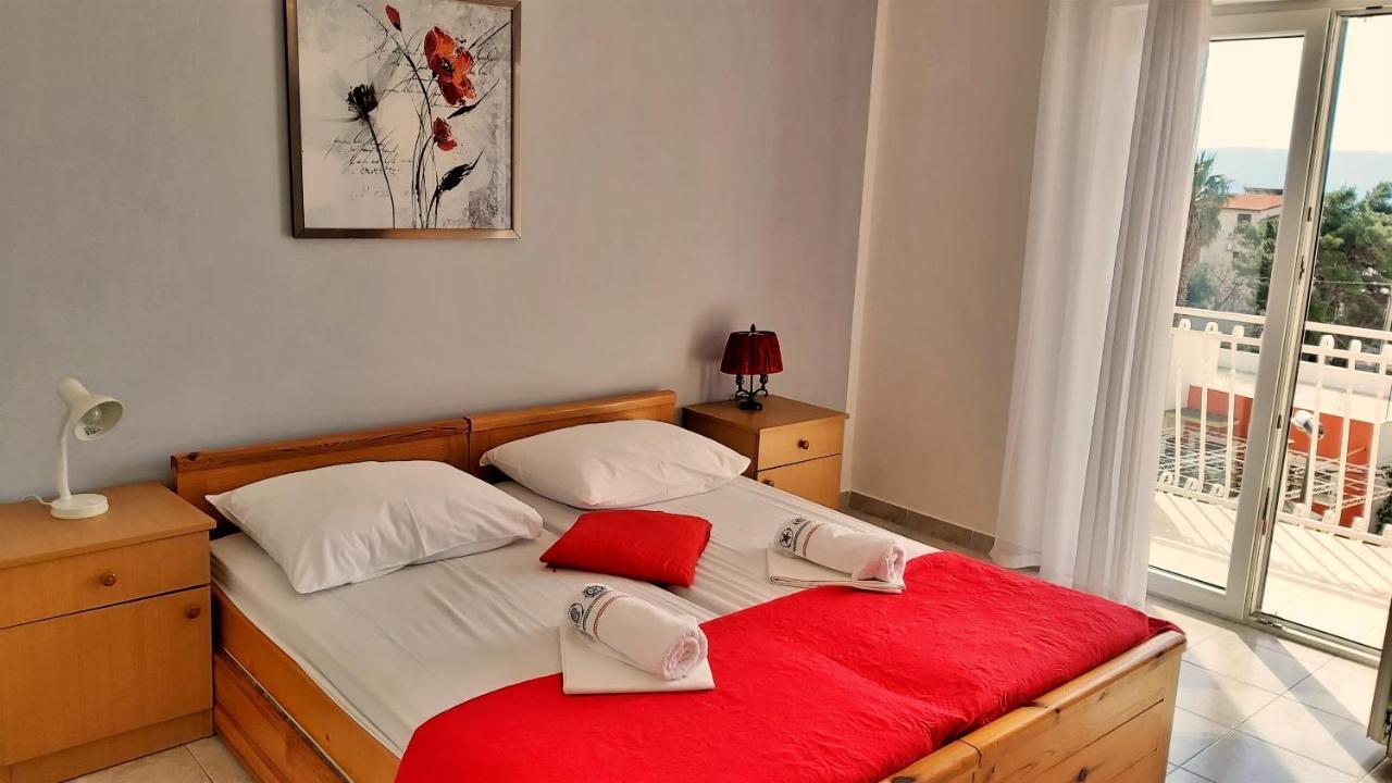 Apartments Mandalinic Omis Luaran gambar