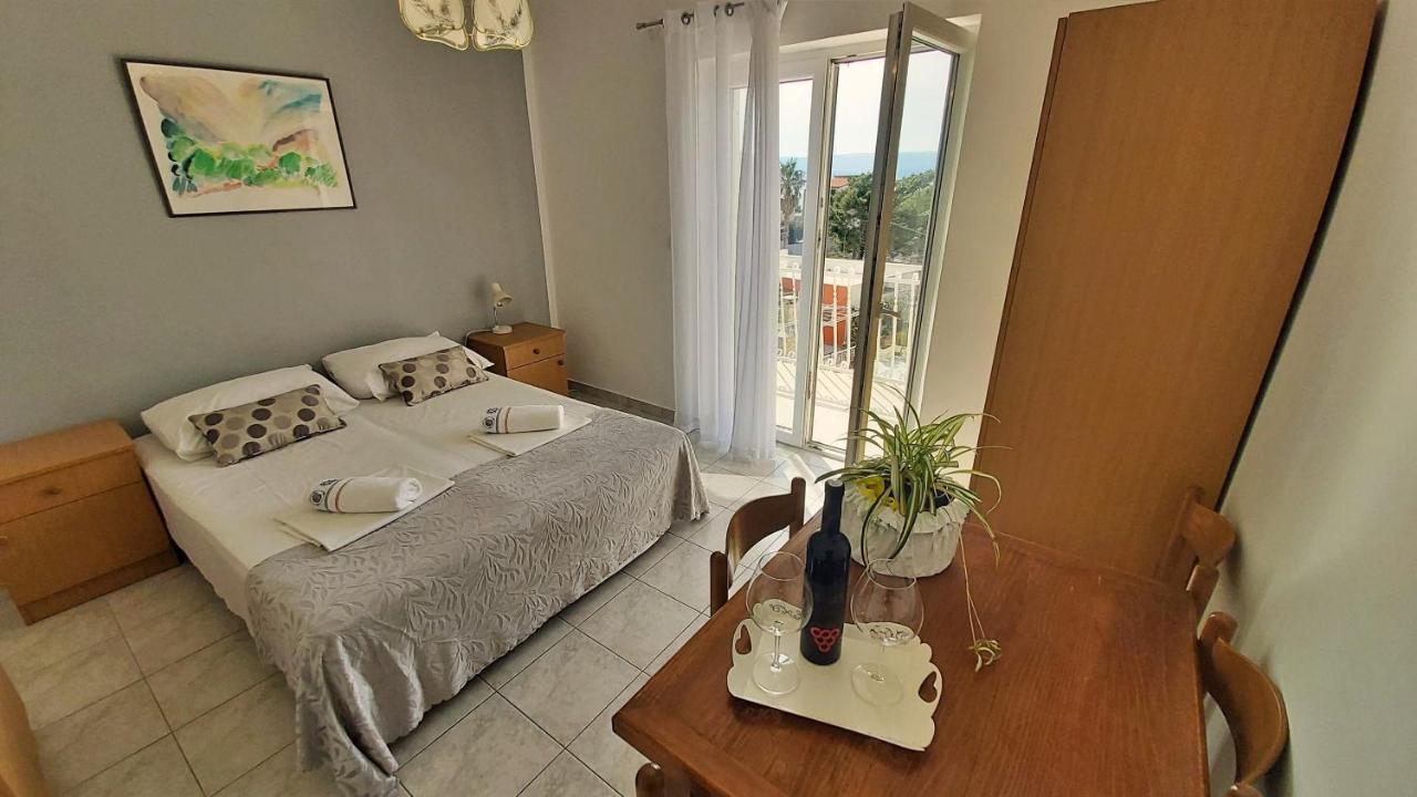 Apartments Mandalinic Omis Luaran gambar