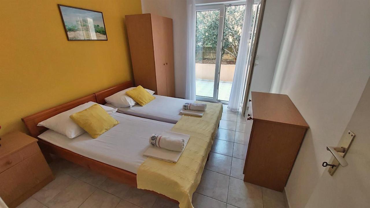 Apartments Mandalinic Omis Luaran gambar