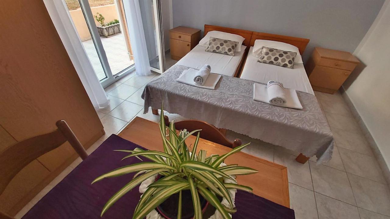 Apartments Mandalinic Omis Luaran gambar