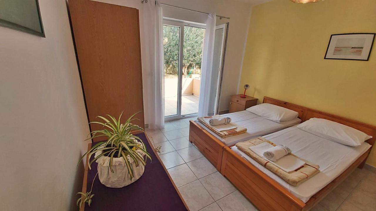 Apartments Mandalinic Omis Luaran gambar