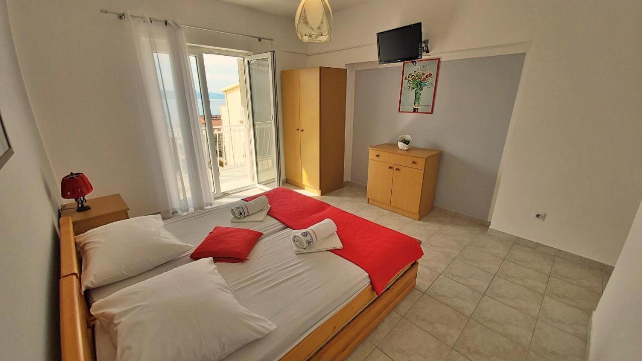 Apartments Mandalinic Omis Luaran gambar