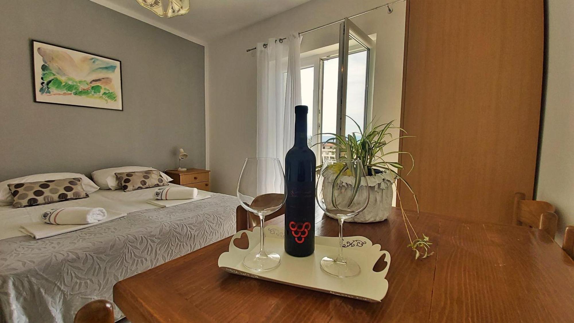 Apartments Mandalinic Omis Luaran gambar